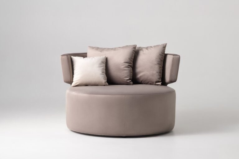 Armchair Lusso