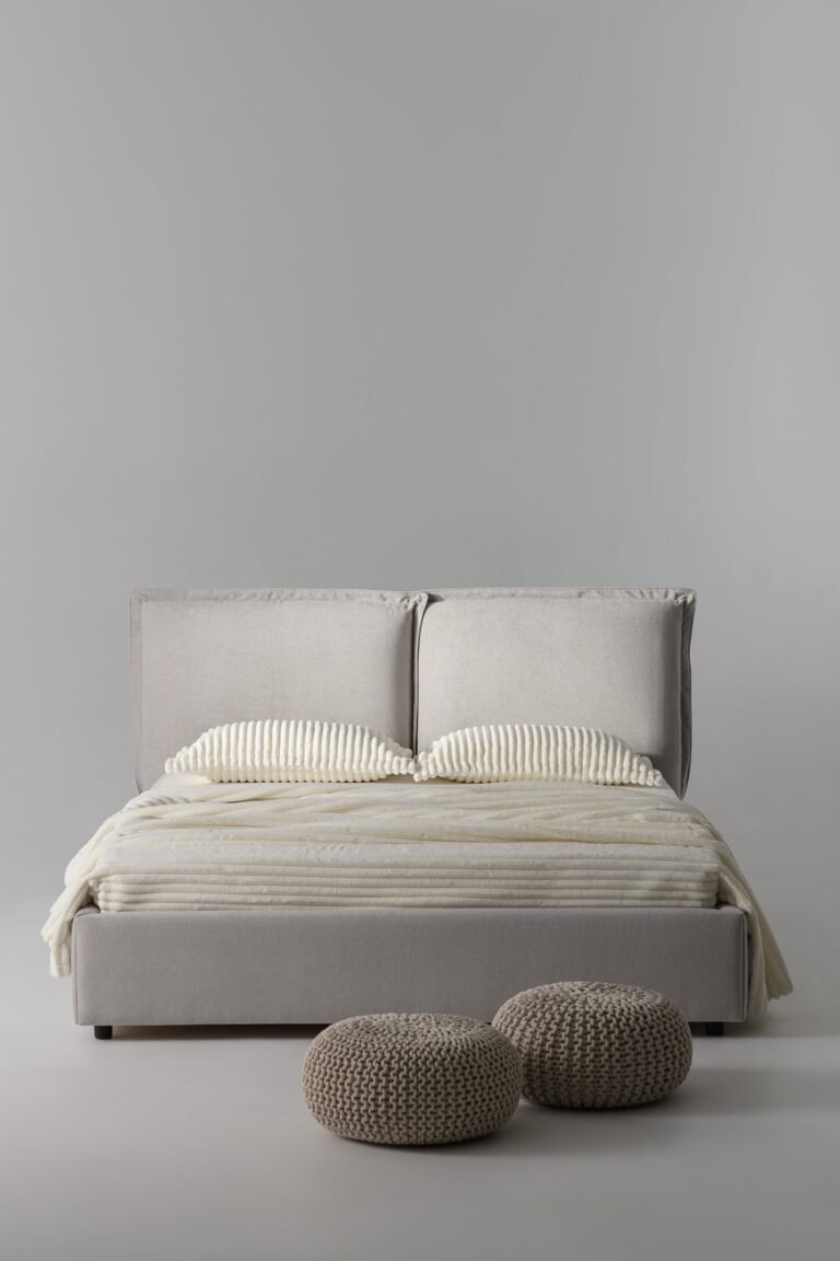 Bed Valencia New