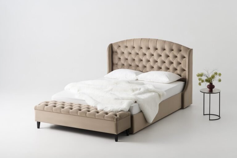 Bed Milana