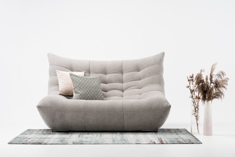 Armchair Caro