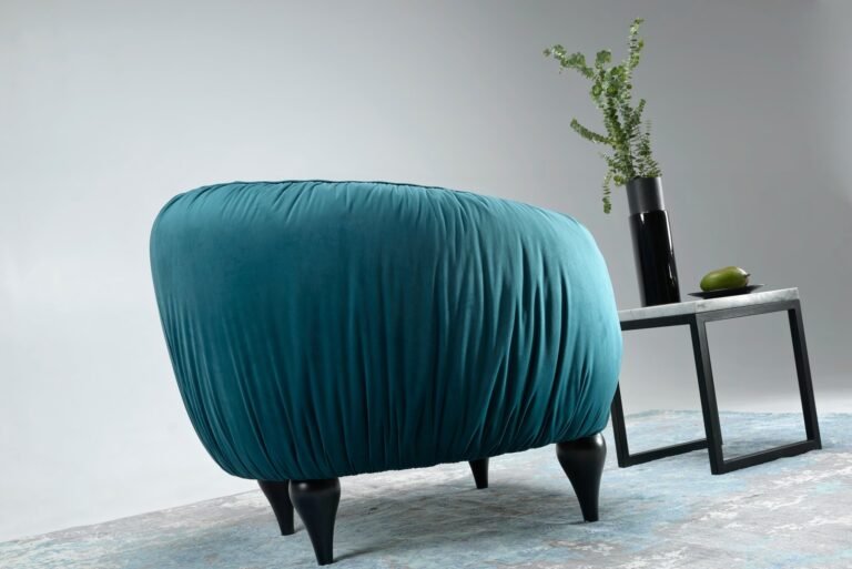 Armchair Club