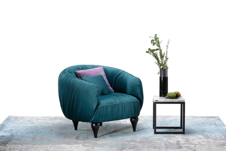 Armchair Club