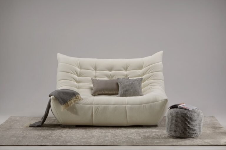 Sofa Caro