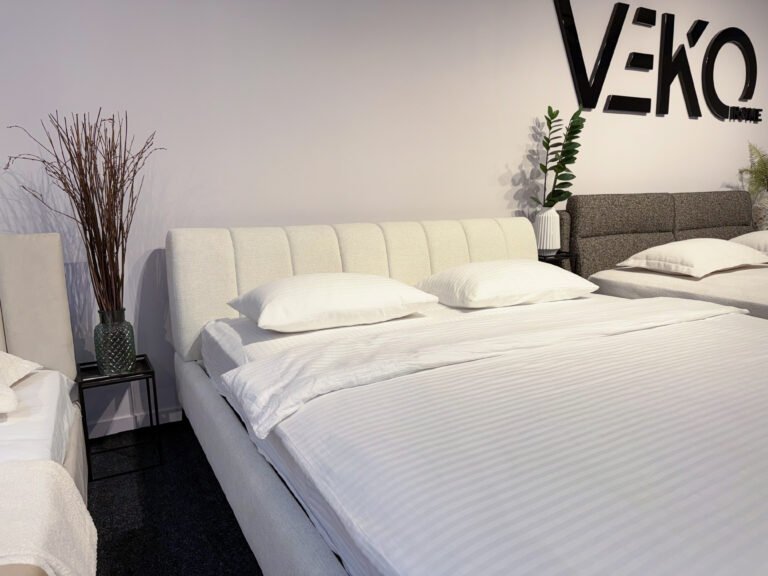 Bed Ніколь