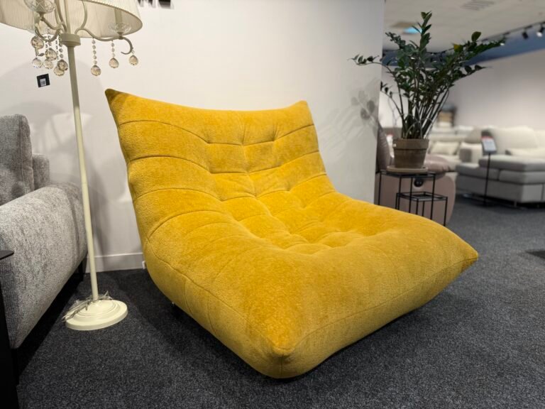 Armchair Каро
